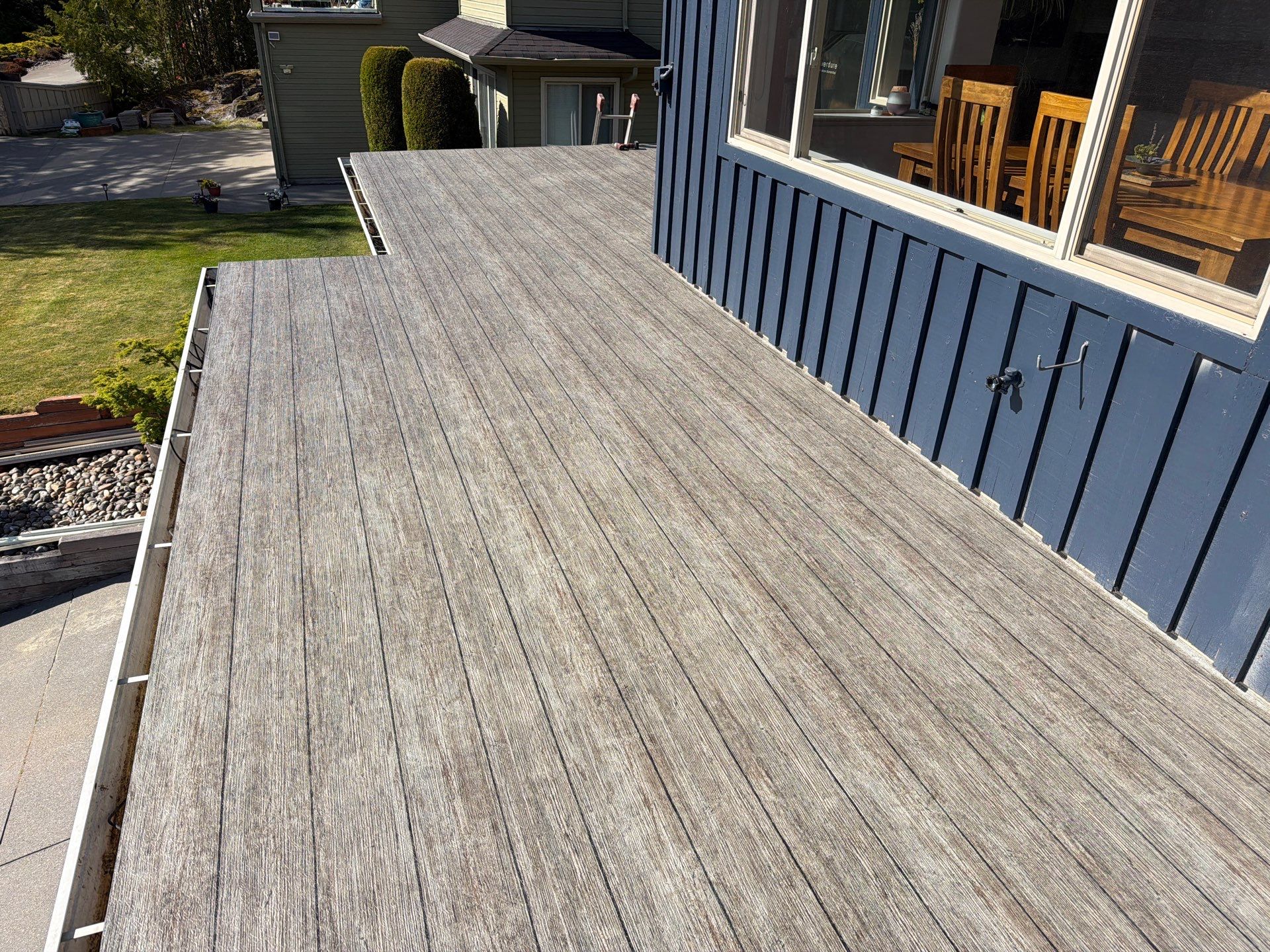 Valordek Walnut Plank deck